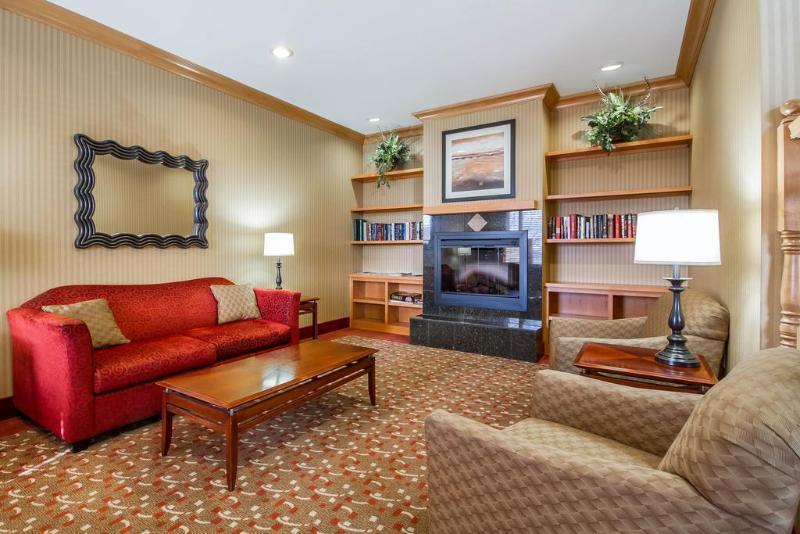 Mainstay Suites Madison - Monona Buitenkant foto